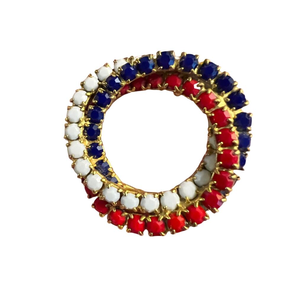 Vintage red white blue rhinestone intertwined circle brooch patriotic 60s pin